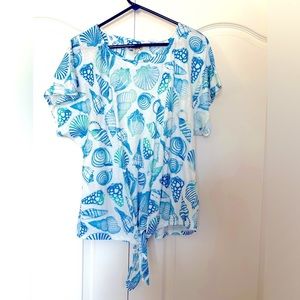 Short sleeve knit top